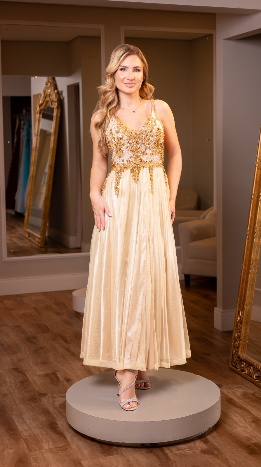 Vestido Golden Bloom